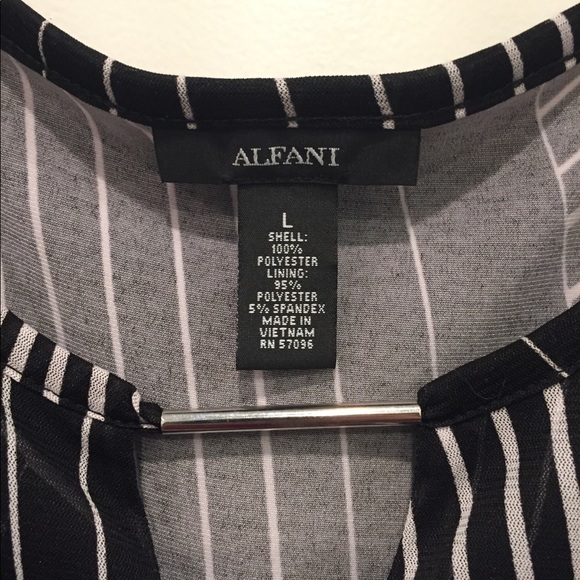 NWT Black and White Blouse - Picture 4 of 8